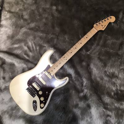 Fender  AM ELITE STRAT フェンダー 【 ロハル津田沼店 】