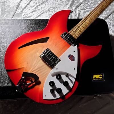 Rickenbacker  330 Fireglo ファイヤーグロウ セミアコースティックギター エレキギター リッケンバッカー 【 イオンモール新利府　南館店 】