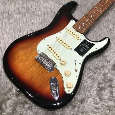 Fender  Vintera '60s Stratocaster Pau Ferro Fingerboard 3-Color Sunburst エレキギター ストラトキャスター フェンダー 【 イオンモールりんくう泉南店 】