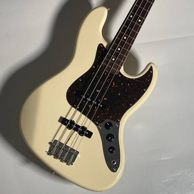 Fender  Japan Exclusive Classic 60s JB Vintage White フェンダー 【 京王聖蹟桜ヶ丘店 】