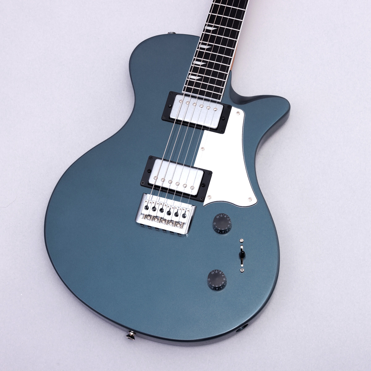 HORNET Pelham Blueエレキギター ハムバッカー ベイクドメイプルネック 関連画像