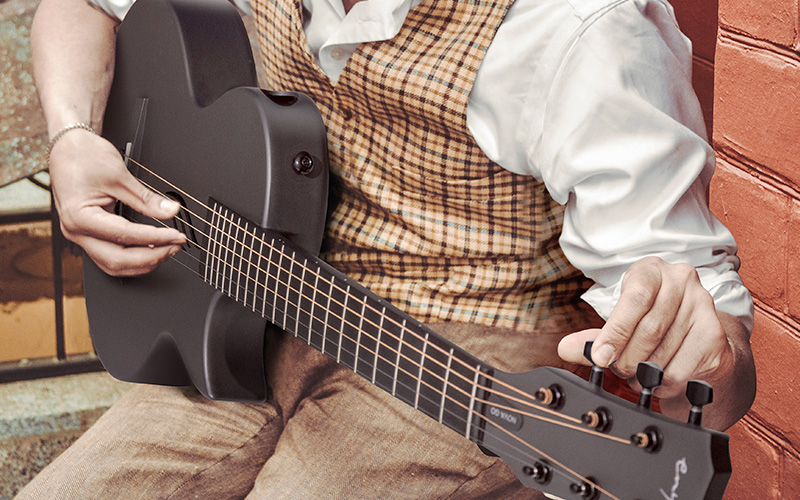 NOVA GO PKアコースティックギター カーボンファイバー 軽量 薄型ボディ ケース付属 トラベルギター【国内正規品】 関連画像
