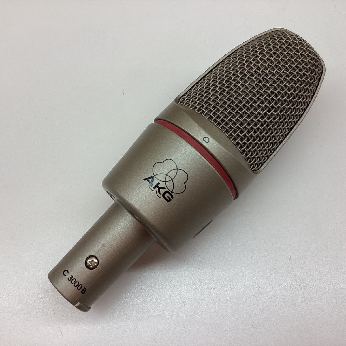 誠実 AKG C3000 コンデンサーマイク | enmouvement.ch