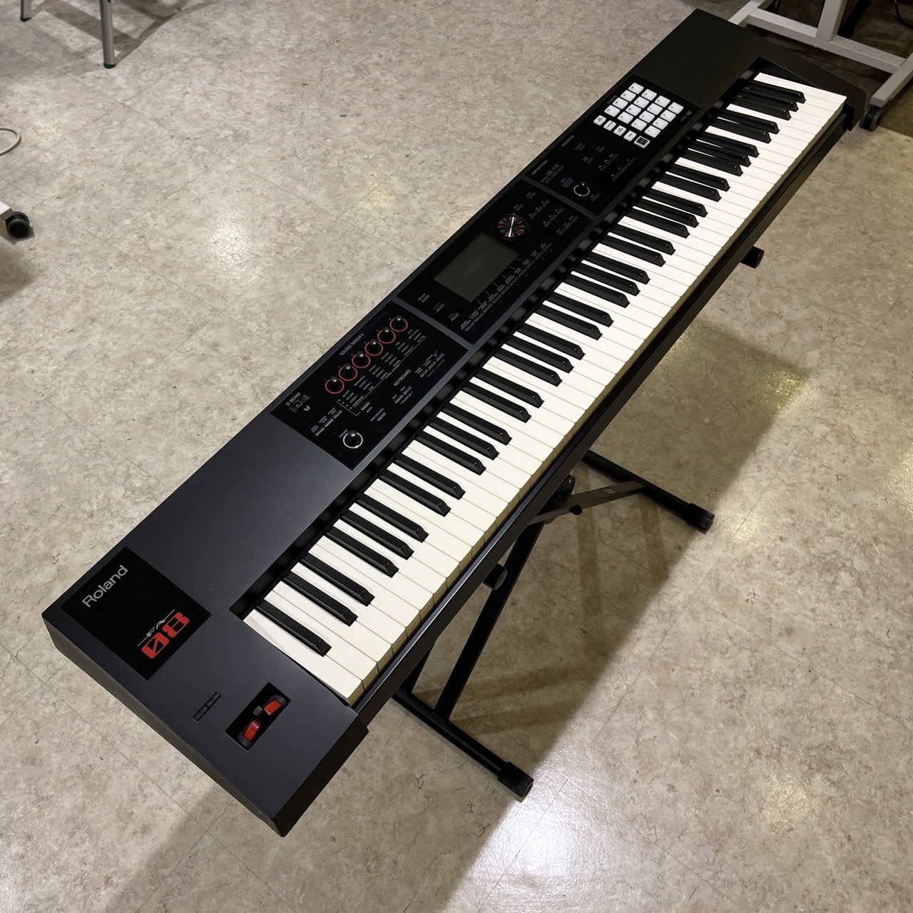 中古】ローランド FA-08 キーボード88鍵キーボードシンセサイザー - 家具