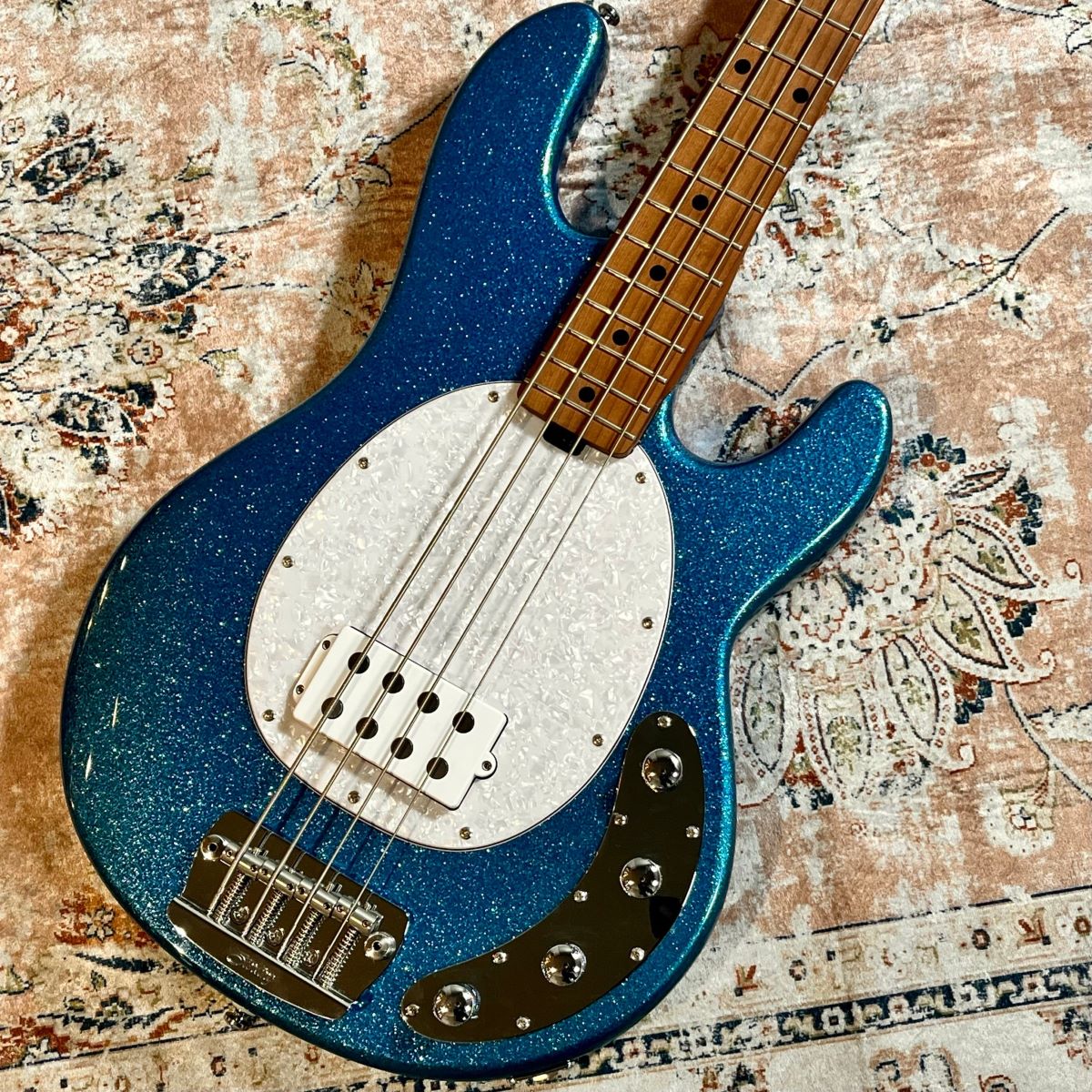 STERLING by Musicman Ray34/Blue Sparkle/Maple スターリン 【 名古屋 