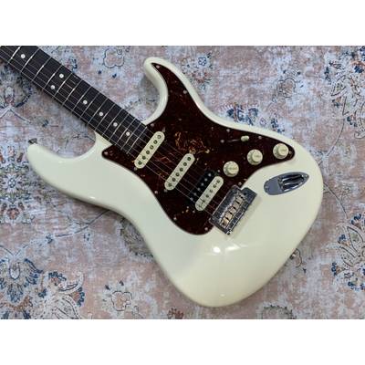  American Professional II Stratocaster RW HSS OWT Olympic White 2022年製  【 名古屋パルコ店 】
