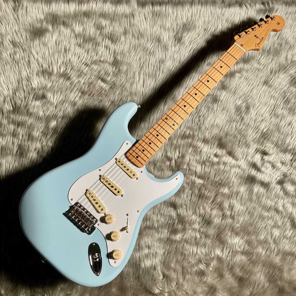 Fender Vintera '50s Stratocaster Maple Fingerboard Sonic Blue