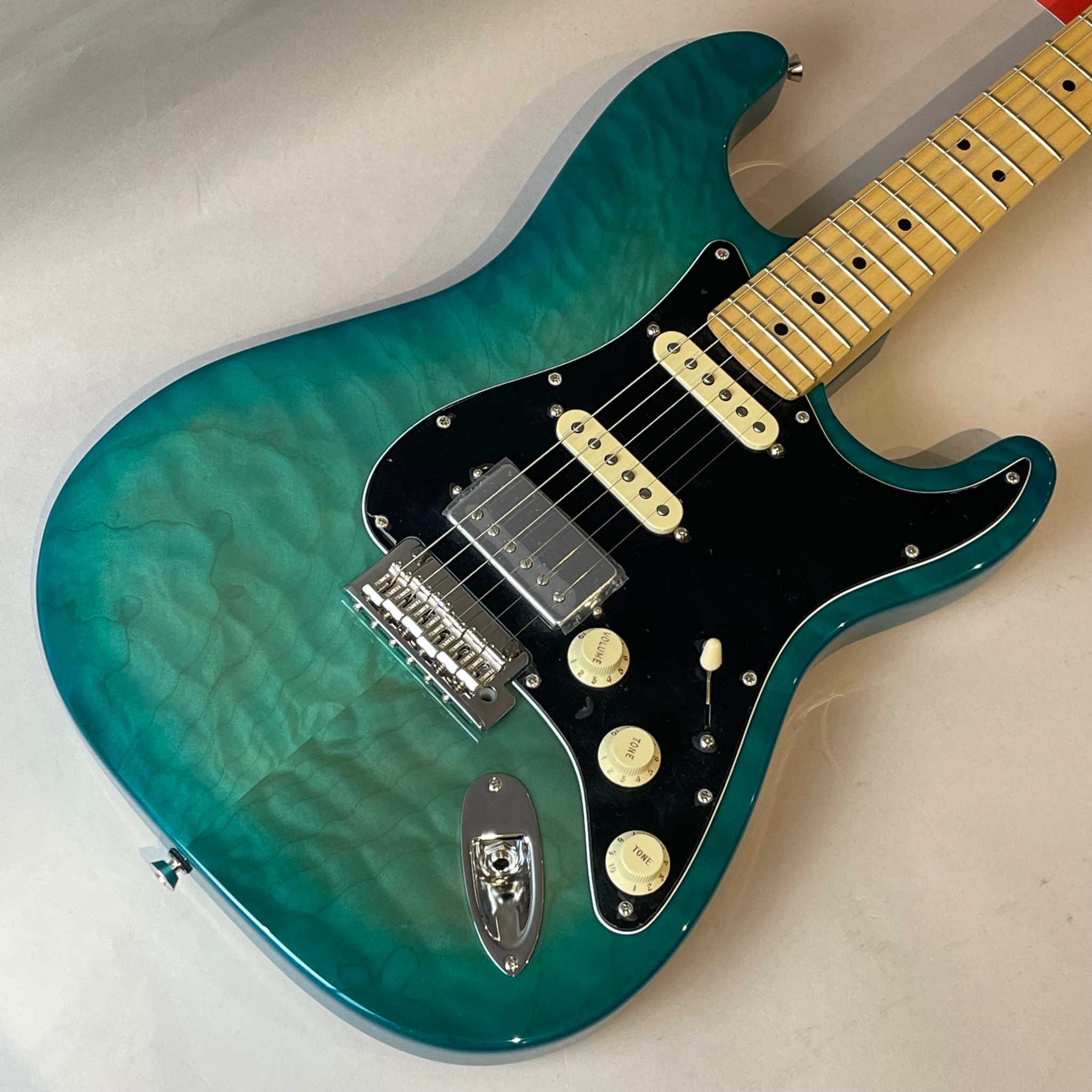 Fender American Showcase Stratocaster HSS / Aqua Marine Metallic 