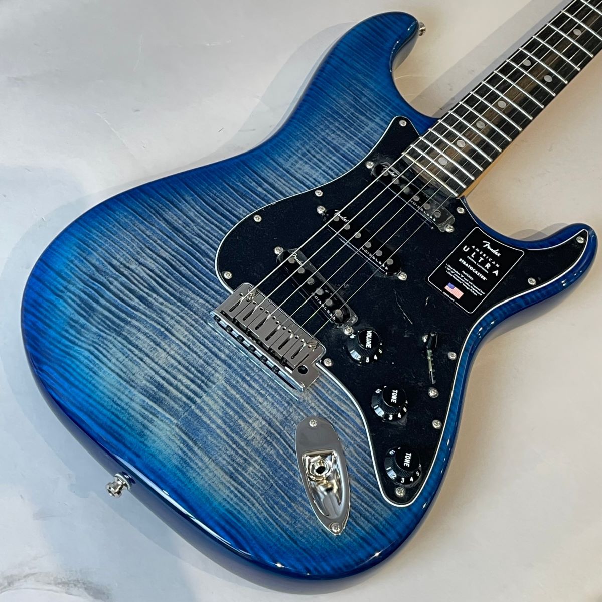 Fender American Ultra Stratocaster Ebony 【新品・即納品可能
