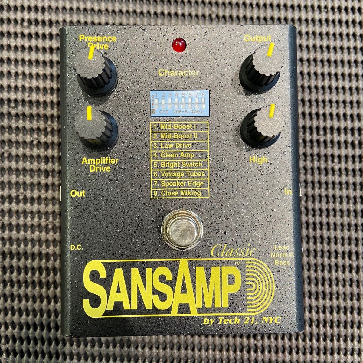 SANSAMP　TECH21 SA1 【USED】ギター用エフェクタープリアンプ【梅田ロフト店】