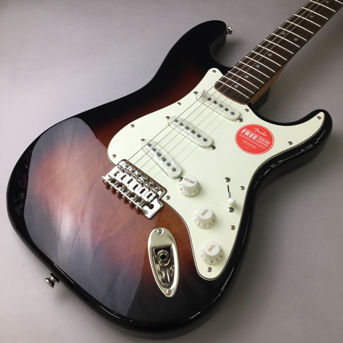 Squier by Fender Classic Vibe '60s Stratocaster Laurel Fingerboard
