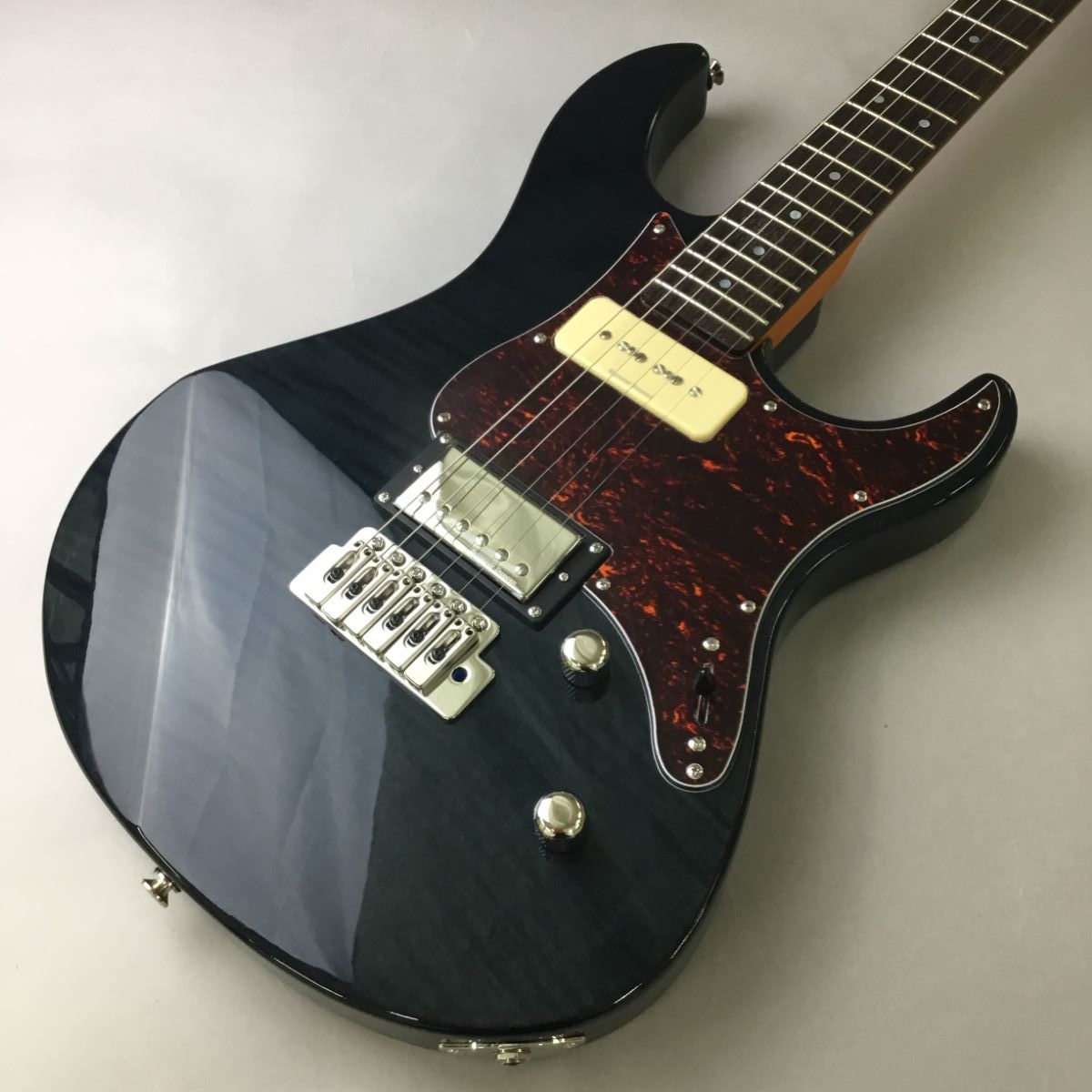 YAMAHA PACIFICA611VFM TBL トランスルーセントブラックパシフィカ