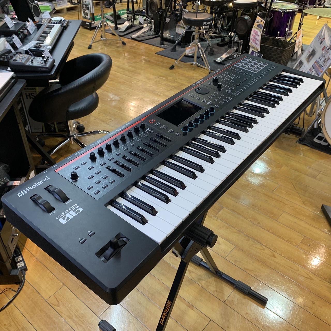 Roland FANTOM-06 61鍵盤 シンセサイザー【展示品特価！】 ローランド 
