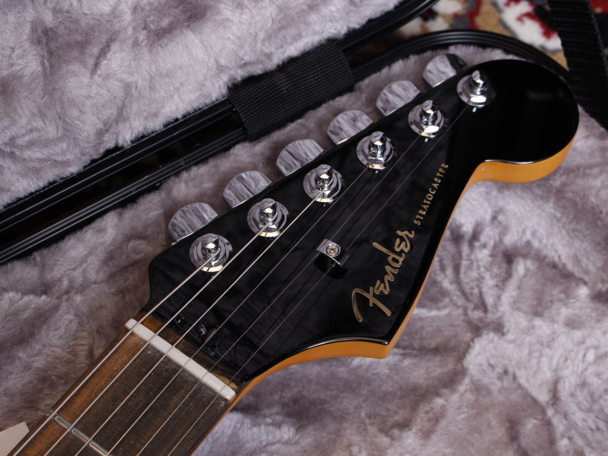 Fender LIMITED EDITION AMERICAN ULTRA STRATOCASTER Tiger Eye 