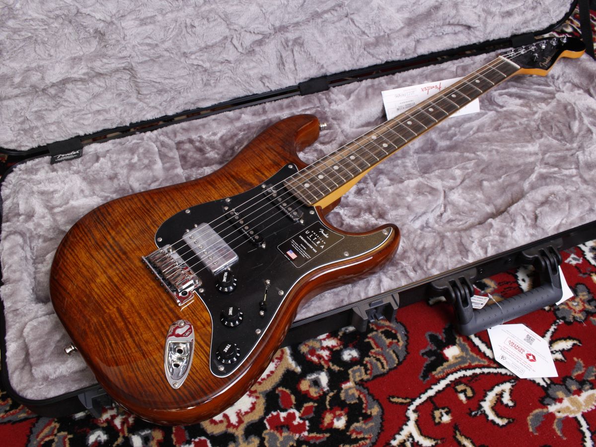 Fender LIMITED EDITION AMERICAN ULTRA STRATOCASTER Tiger Eye 