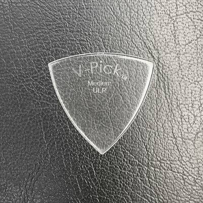 V-Picks  V-MPUL ピック Medium Triangle-Pointed Ultra-Lite 0.8mm Vピックス 【 札幌パルコ店 】