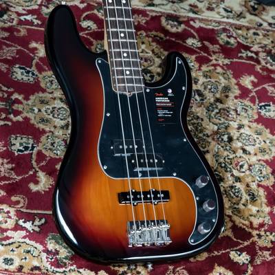 Fender  American Performer Precision Bass Rosewood Fingerboard 3-Color Sunburst エレキベース【フェンダー】 フェンダー 【 広島パルコ店 】