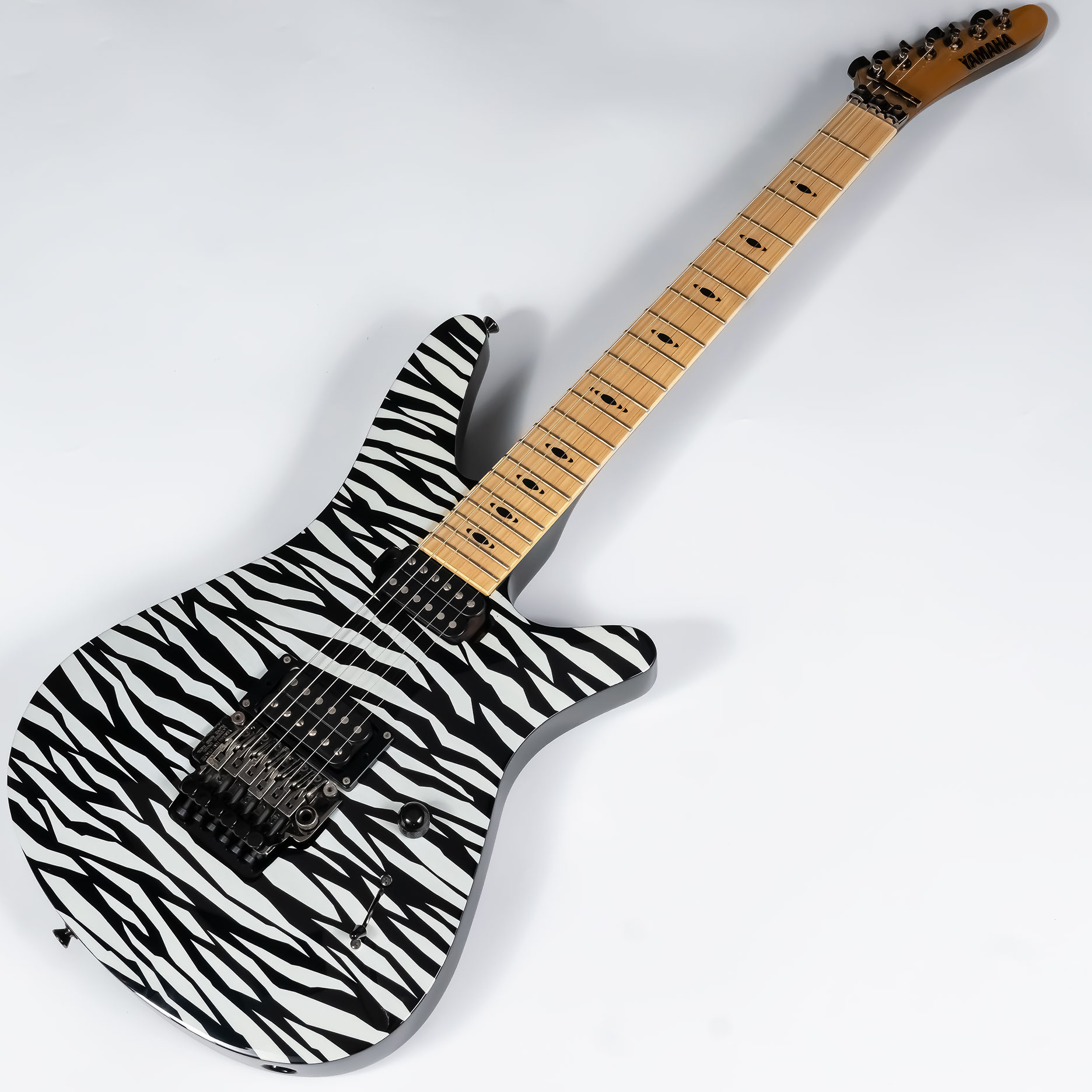 YAMAHA MG-M Custom Zebra【ヤマハ】【エレキギター】 ヤマハ 【 広島
