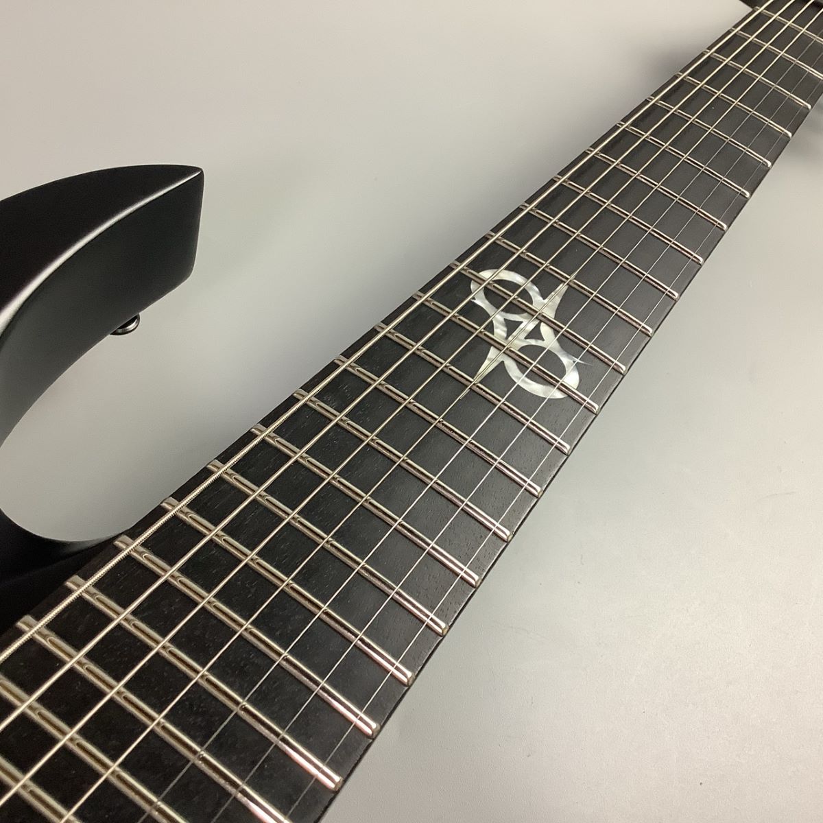 高額売筋】 ソーラーギターズ GUITARS SOLAR 7弦ギター A1.7C エレキ 