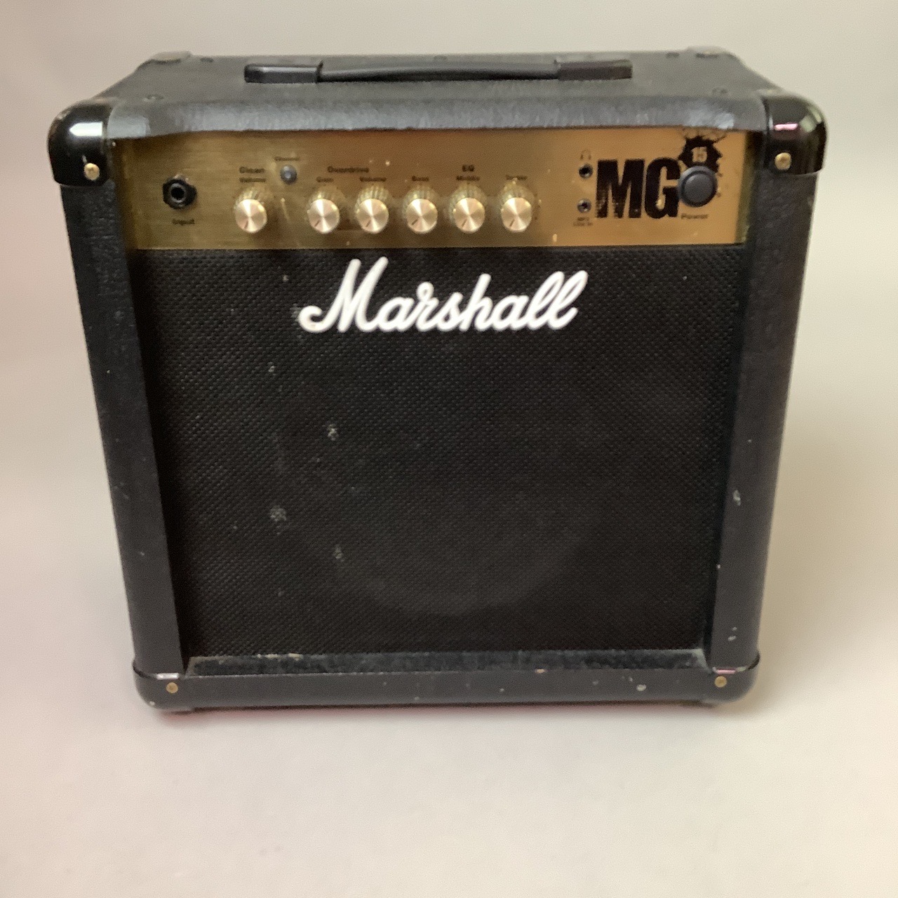 Marshall MG15FXMSDMアンプ機能に問題はありません
