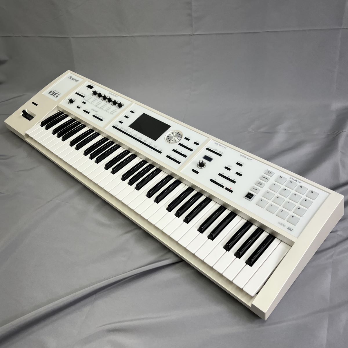 Roland FA-06-SC【展示品特価品】【専用ケース、SDカード音源付き