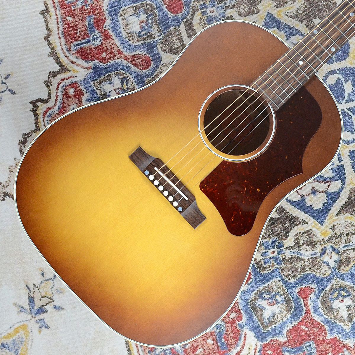 Gibson J-45 Faded 50s Sunburst エレアコ アコースティックギター