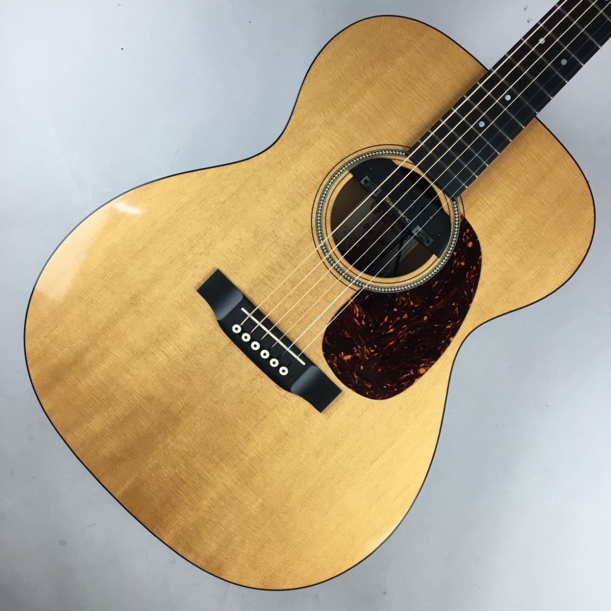 Martin OOO-16GT アコースティックギター ハードケース付 - 楽器/器材