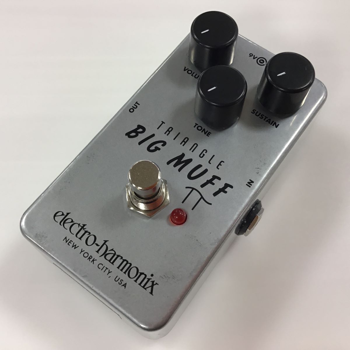 Electro Harmonix Triangle Big Muff コンパクトエフェクター ファズ