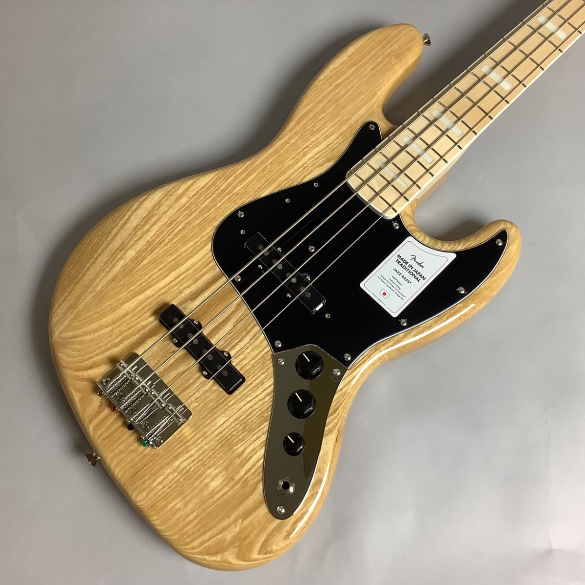 Fender Made in JAPAN Traditional 70S Jazz Bass Natural