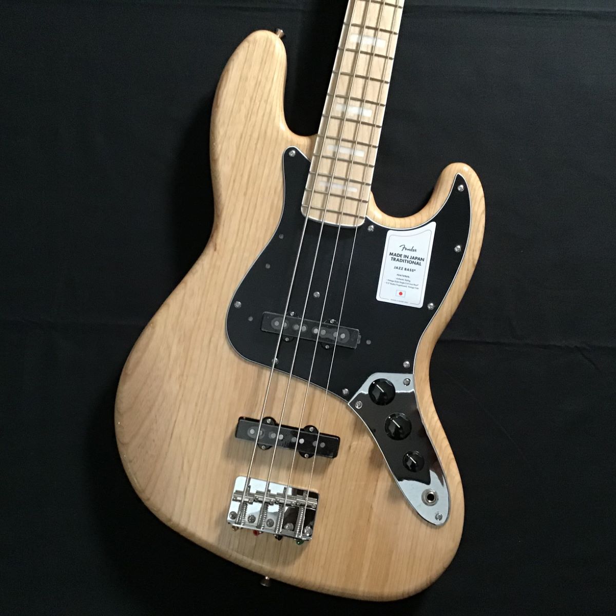 Fender Made in Japan Traditional 70s Jazz Bass Maple Fingerboard ...