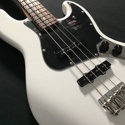 Fender  American Performer Jazz Bass Rosewood Fingerboard Arctic White エレキベース フェンダー 【 イオン新浦安店 】