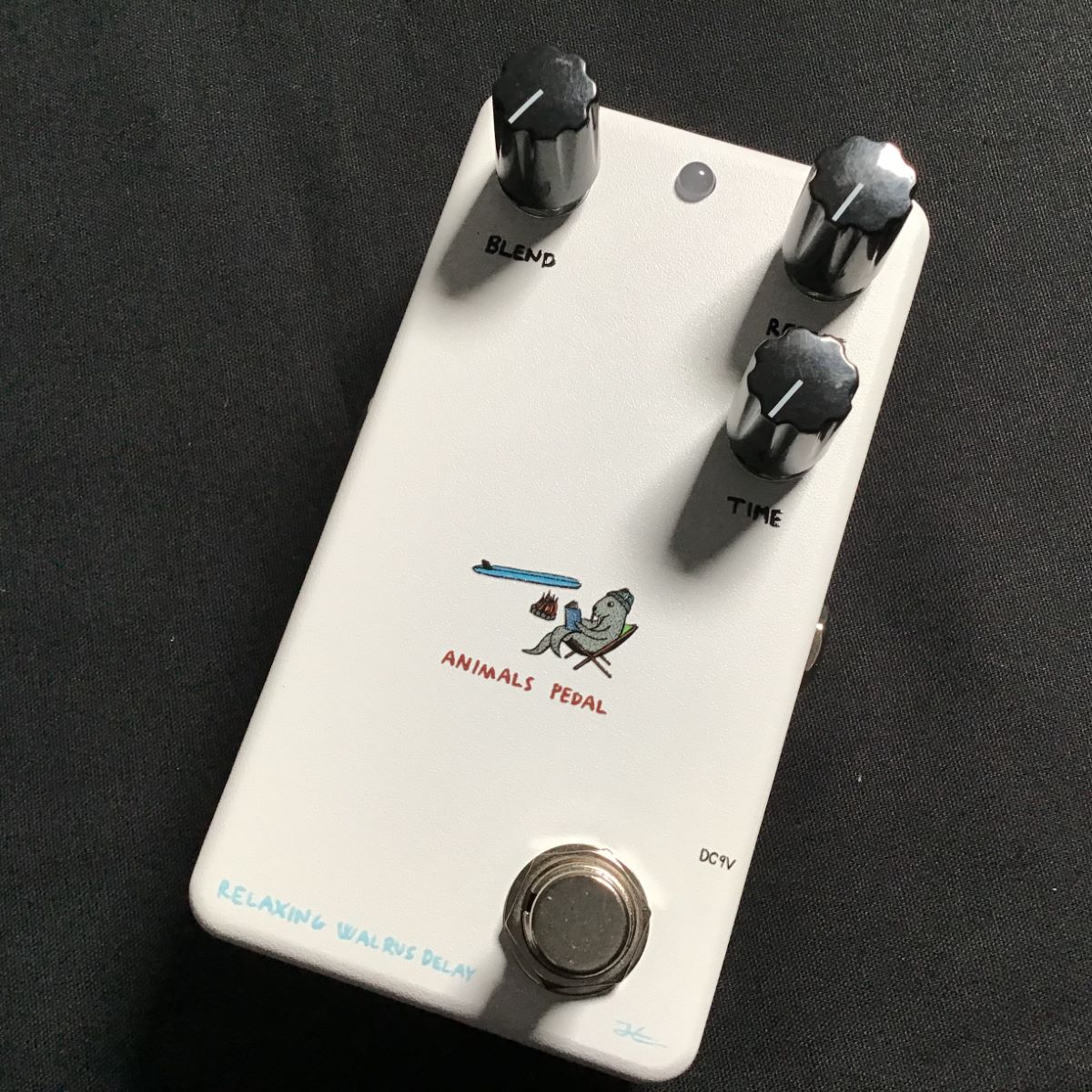 ANIMALS PEDAL RELAXING WALRUS DELAY コンパクトエフェクター
