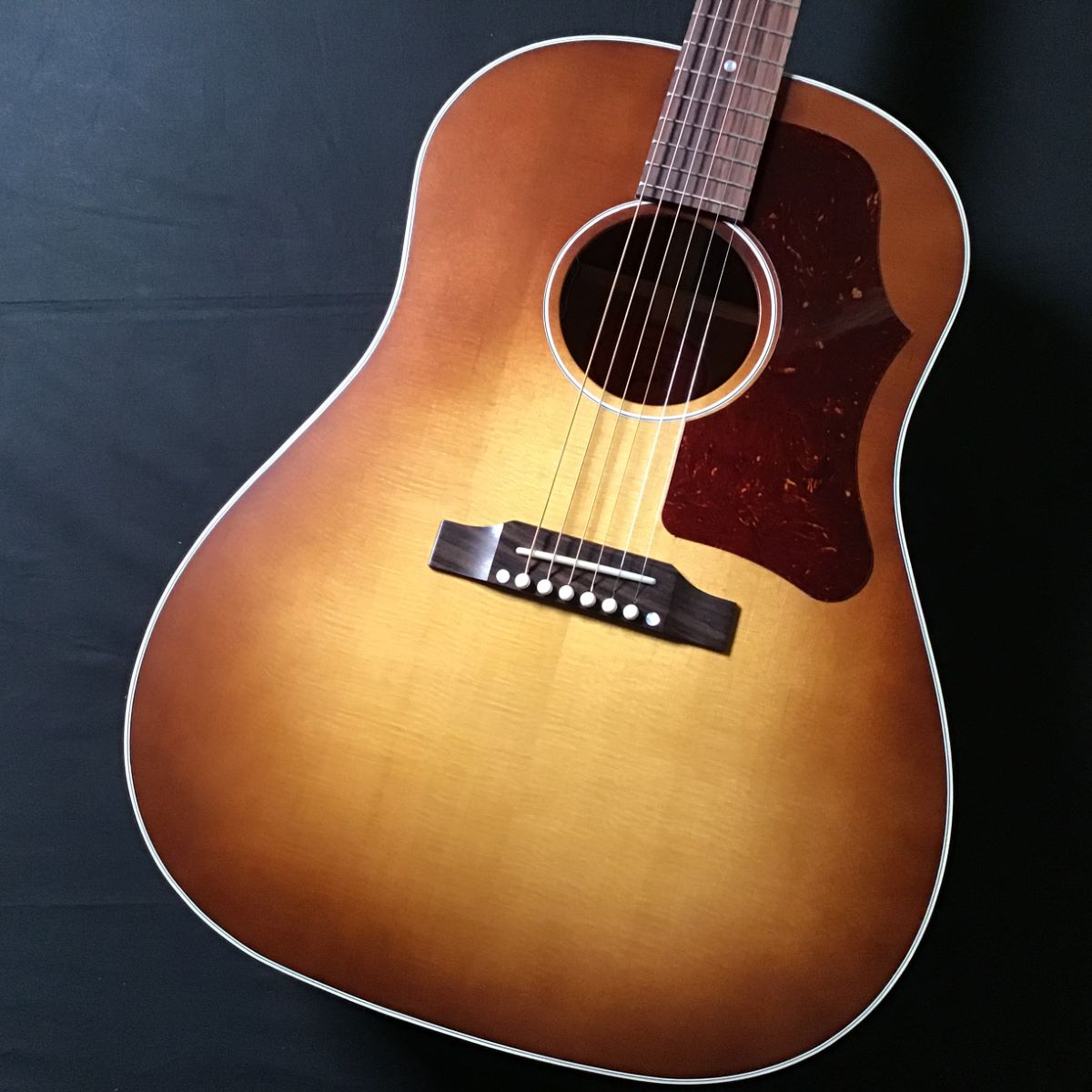 Gibson J-45 Faded 50s Sunburst エレアコ アコースティックギター