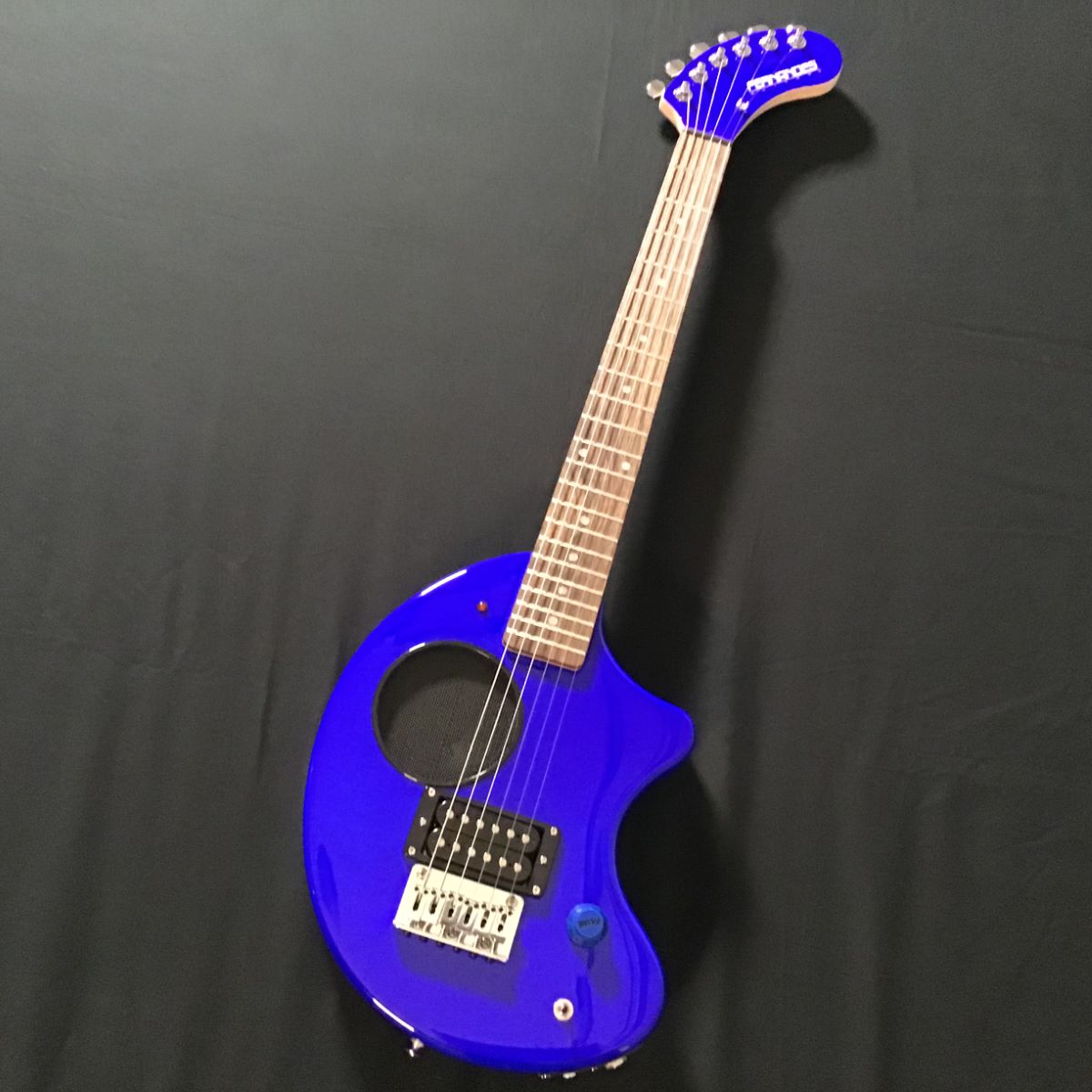 FERNANDES ZO-3 BLUE スピーカー内蔵ミニエレキギター ブルー ソフト ...