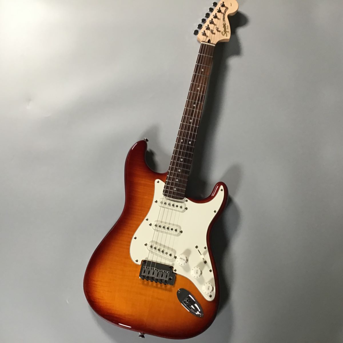 Squier by Fender Standard Stratocaster FMT スクワイヤー 