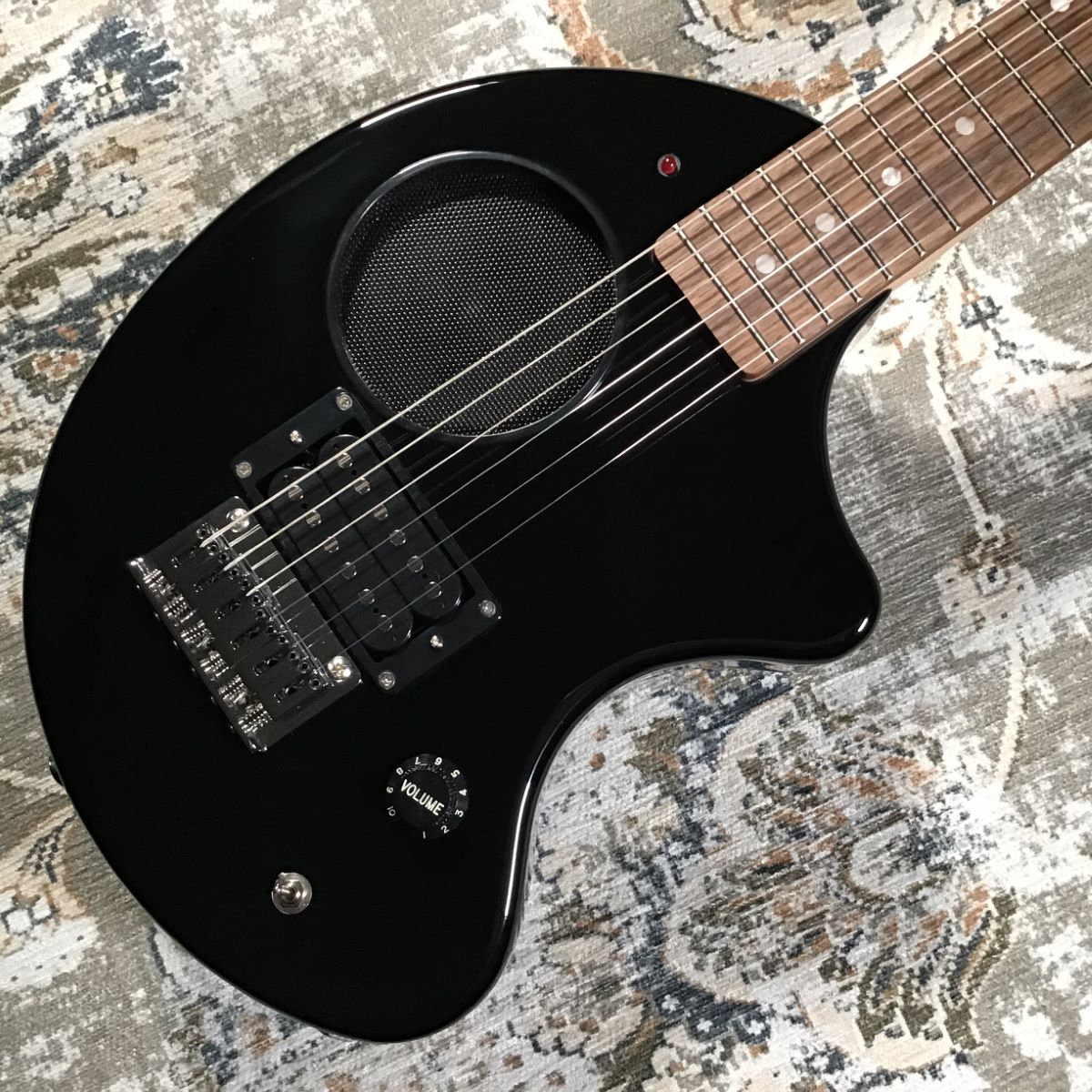 FERNANDES ZO-3 BLK スピーカー内蔵ミニエレキギター ブラック