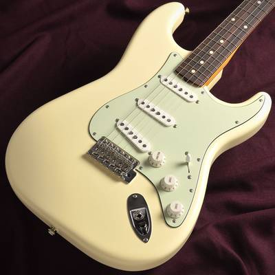 Fender  【現物画像】Vintera II 60s Stratocaster RW OWT フェンダー 【 三宮オーパ店 】