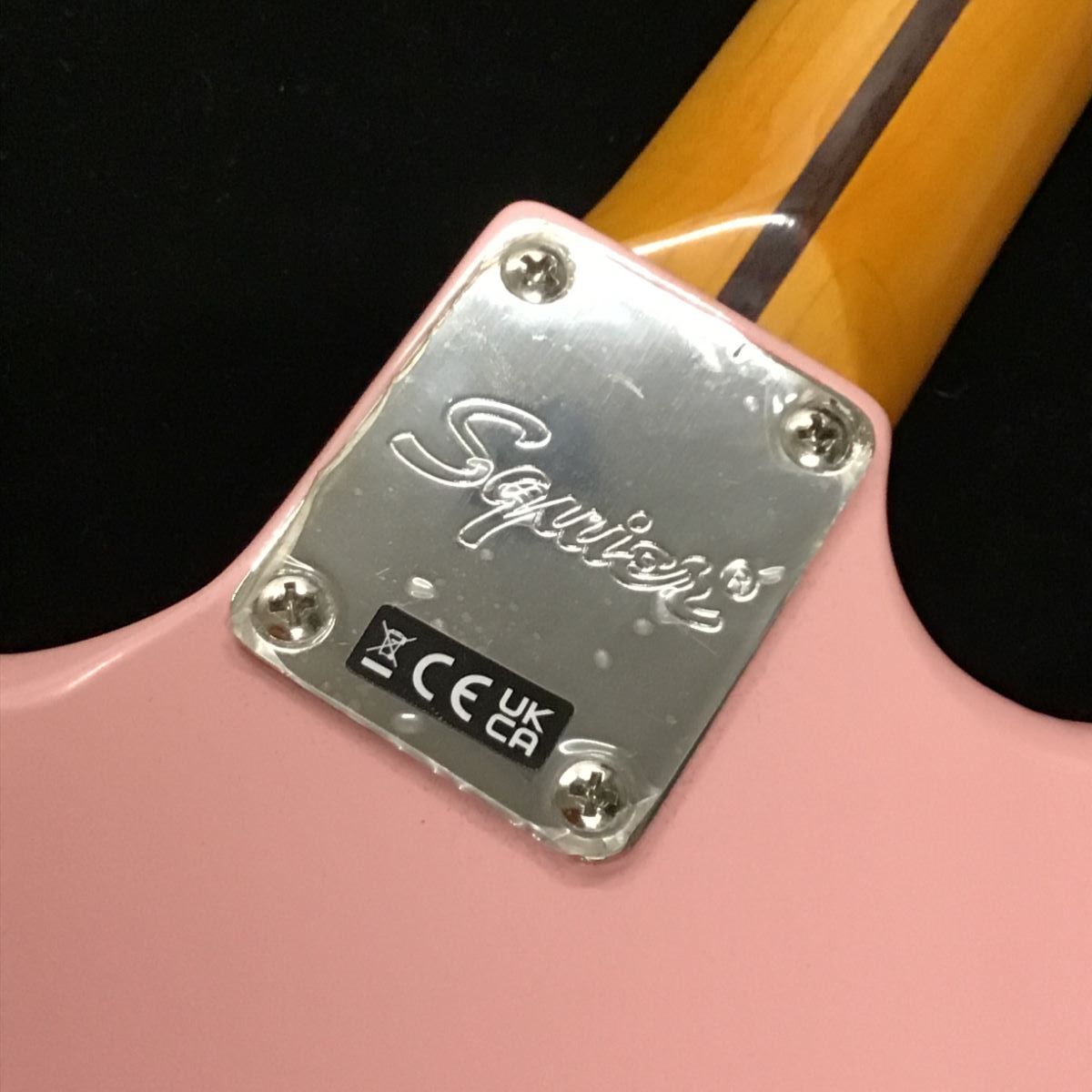 Squier by Fender FSR Classic Vibe Bass VI LRL Shell Pink 6弦