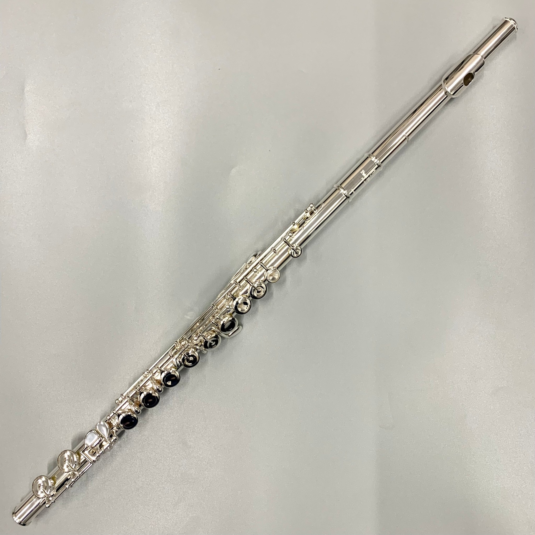 Pearl PF-665E フルート 頭部管銀製 C足部管 オフセット カバードキィ