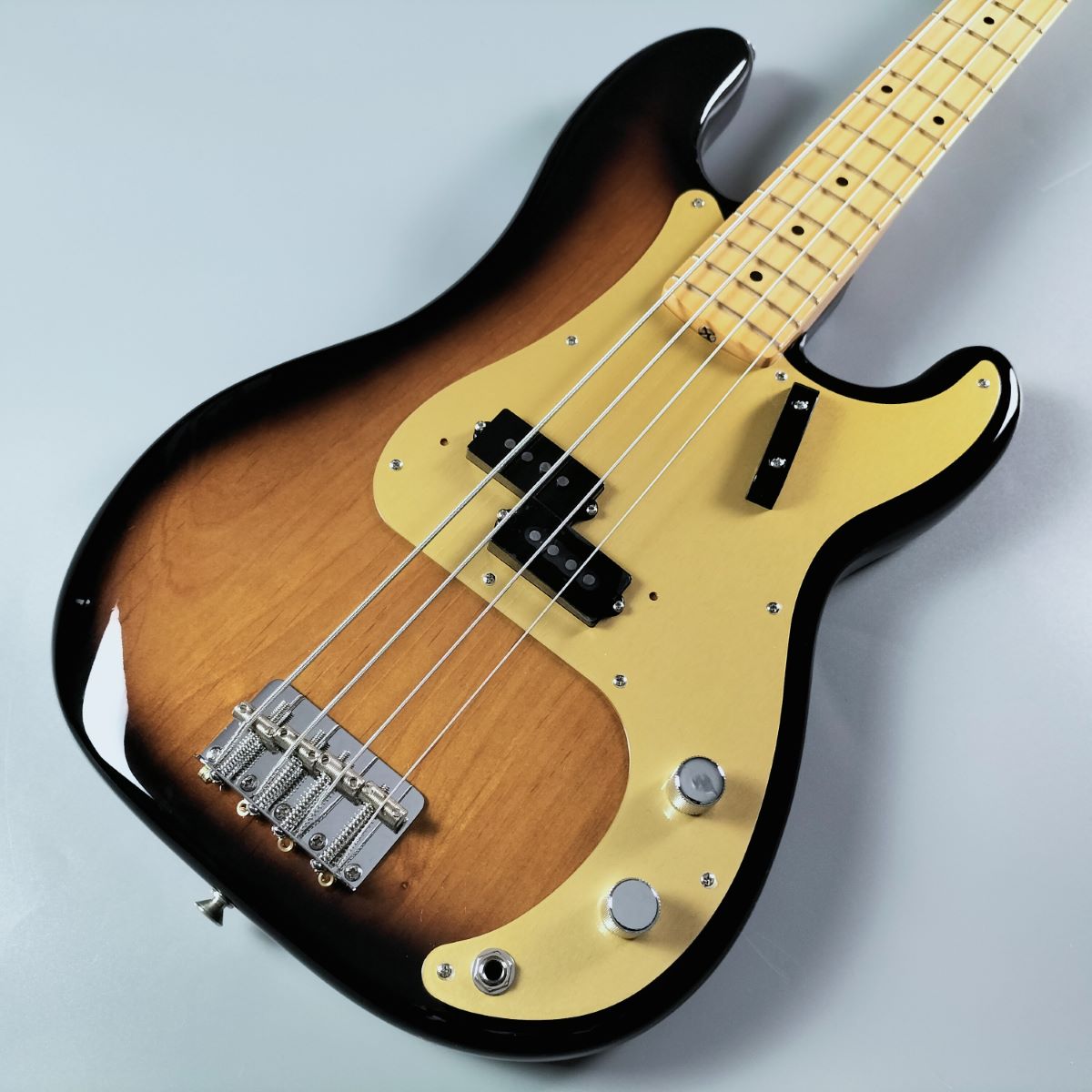 Fender USA プレシジョンベース - 器材