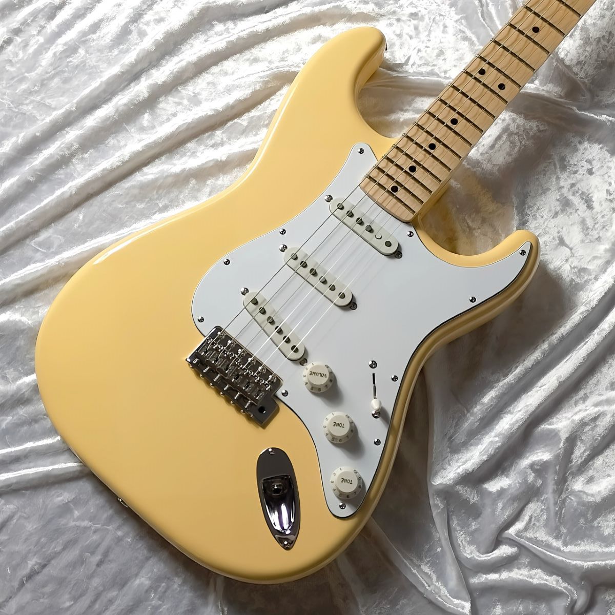 Fender Yngwie Malmsteen Stratocaster Yellow White イングヴェイ ...