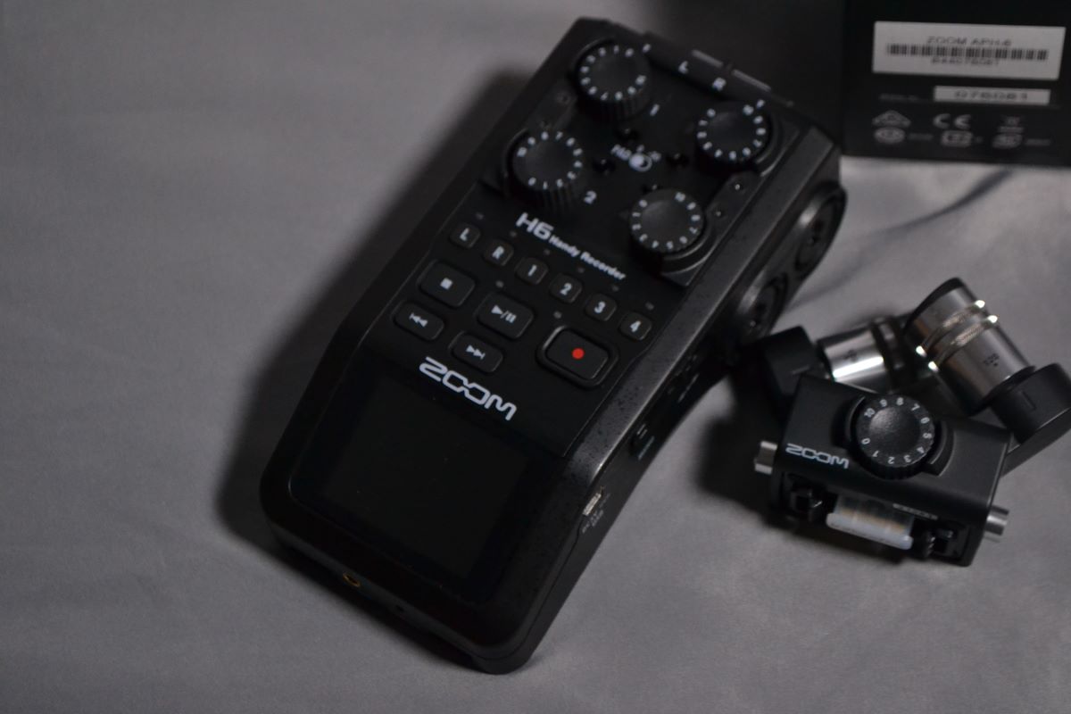 新作低価ZOOM H6 HandyRecorder アクセサリーセット レコーダーは新品 配信機器・PA機器・レコーディング機器