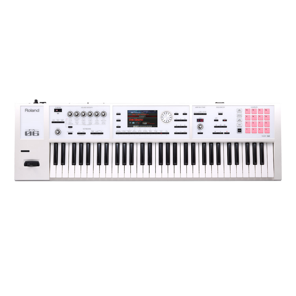 Roland  FA-06  白　ホワイト　シンセサイザー　鍵盤 キーボード