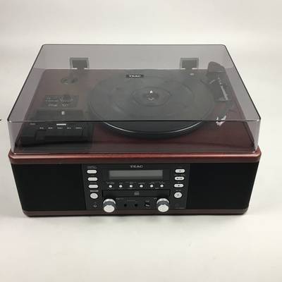 TEAC LP-R560K ティアック 【 りんくうプレミアム・アウトレット店