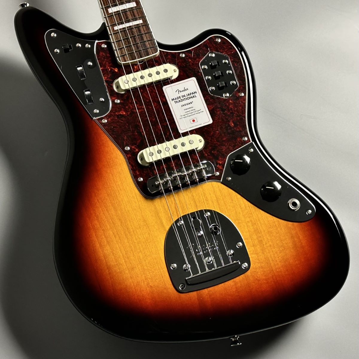 Fender 2023 Collection MIJ Traditional Late 60s Jaguar (3CS)【現物