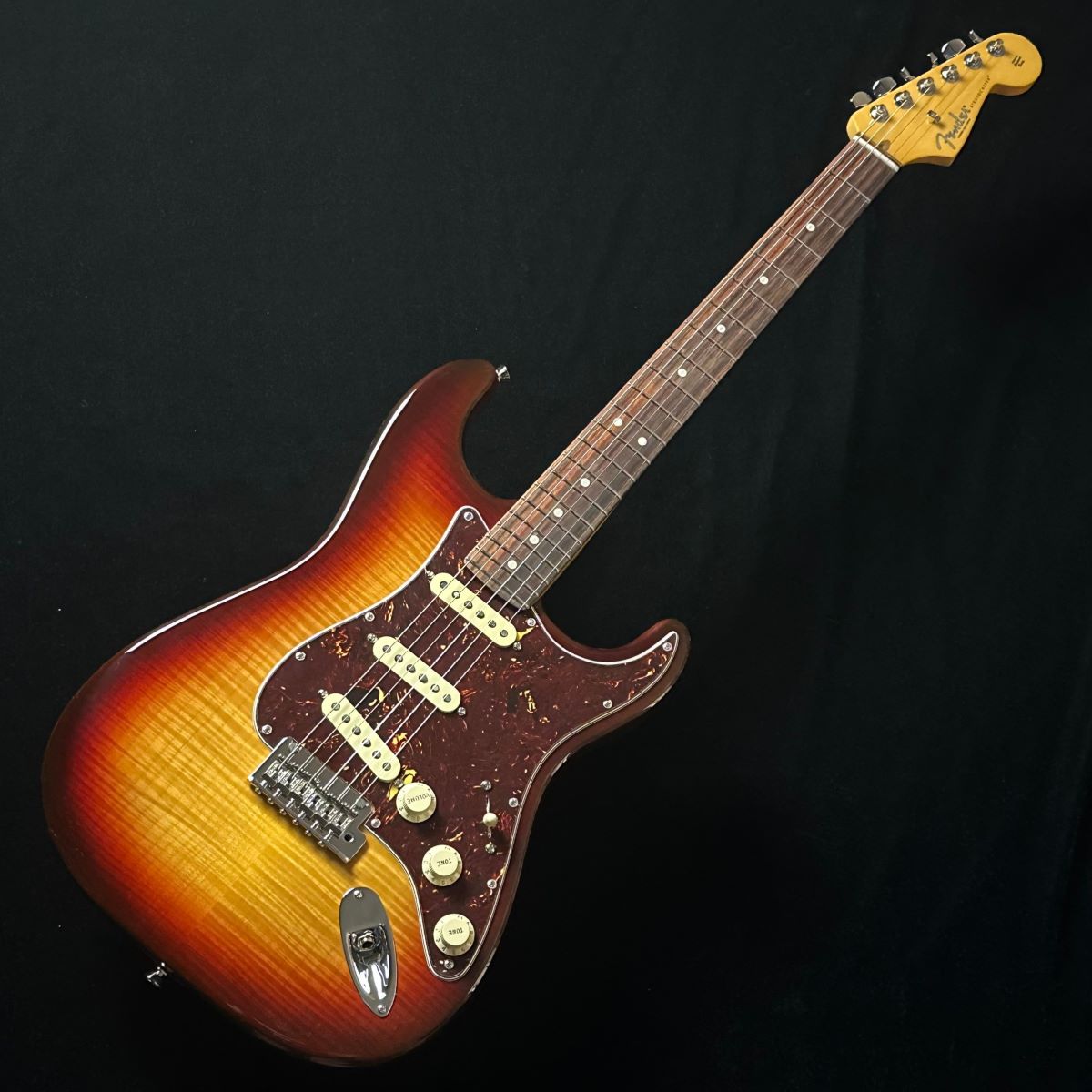 Fender 70th Anniversary American Professional II Stratocaster Comet  Burst【3.58kg】 フェンダー 【 イオンモール岡山店 】 | 島村楽器オンラインストア