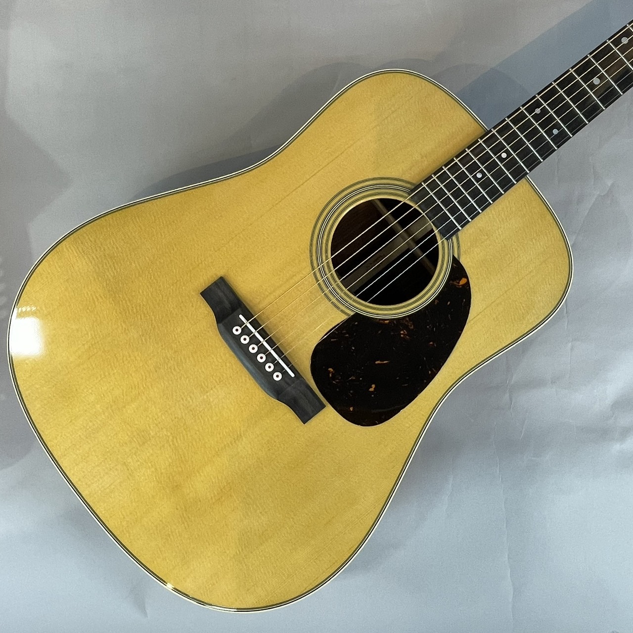 Martin D-28 Standard アコースティックギター マーチン 【 えきマチ１ 