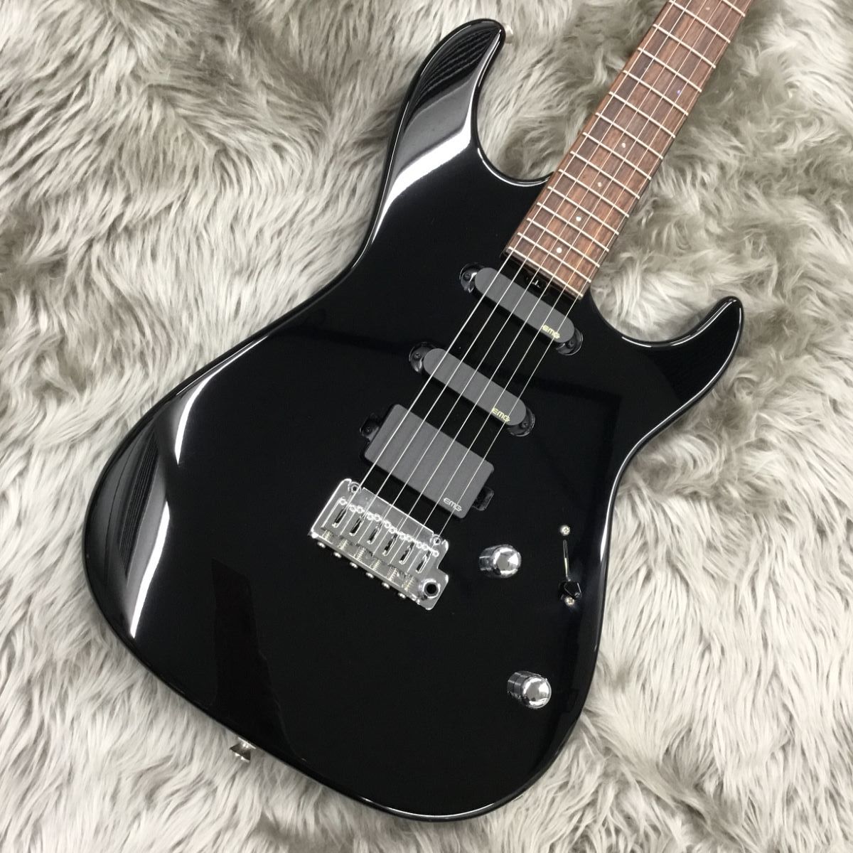 Red house Guitars DK-ST22 SSH/EMG s-LT レッドハウスギター 【 札幌