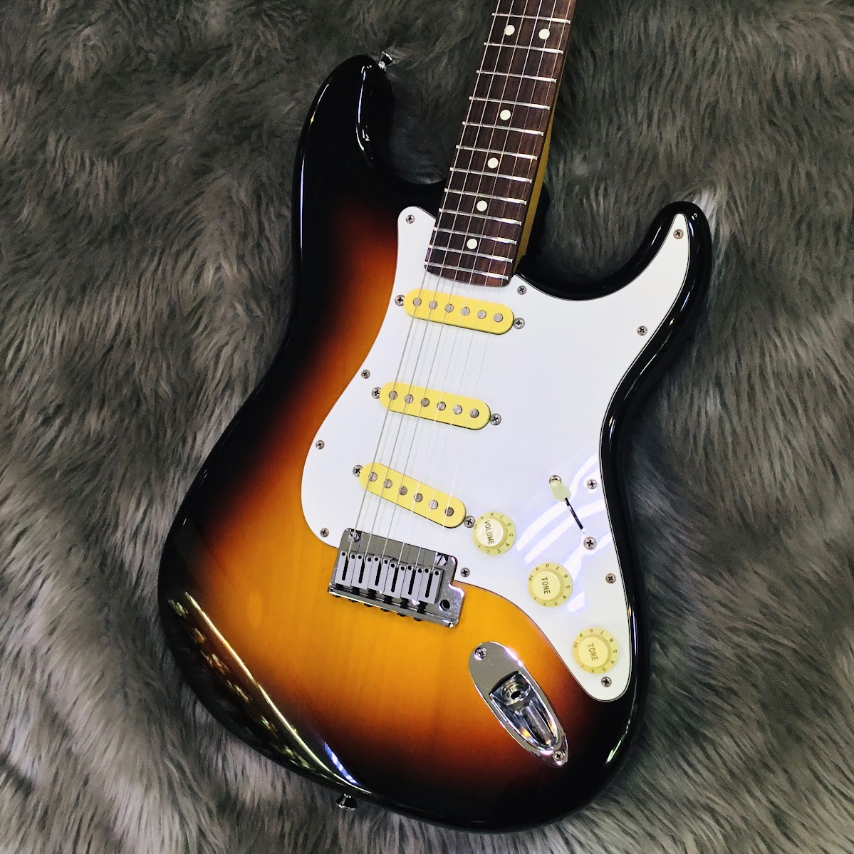 Fender Japan ストラトキャスター 80年代 - エレキギター