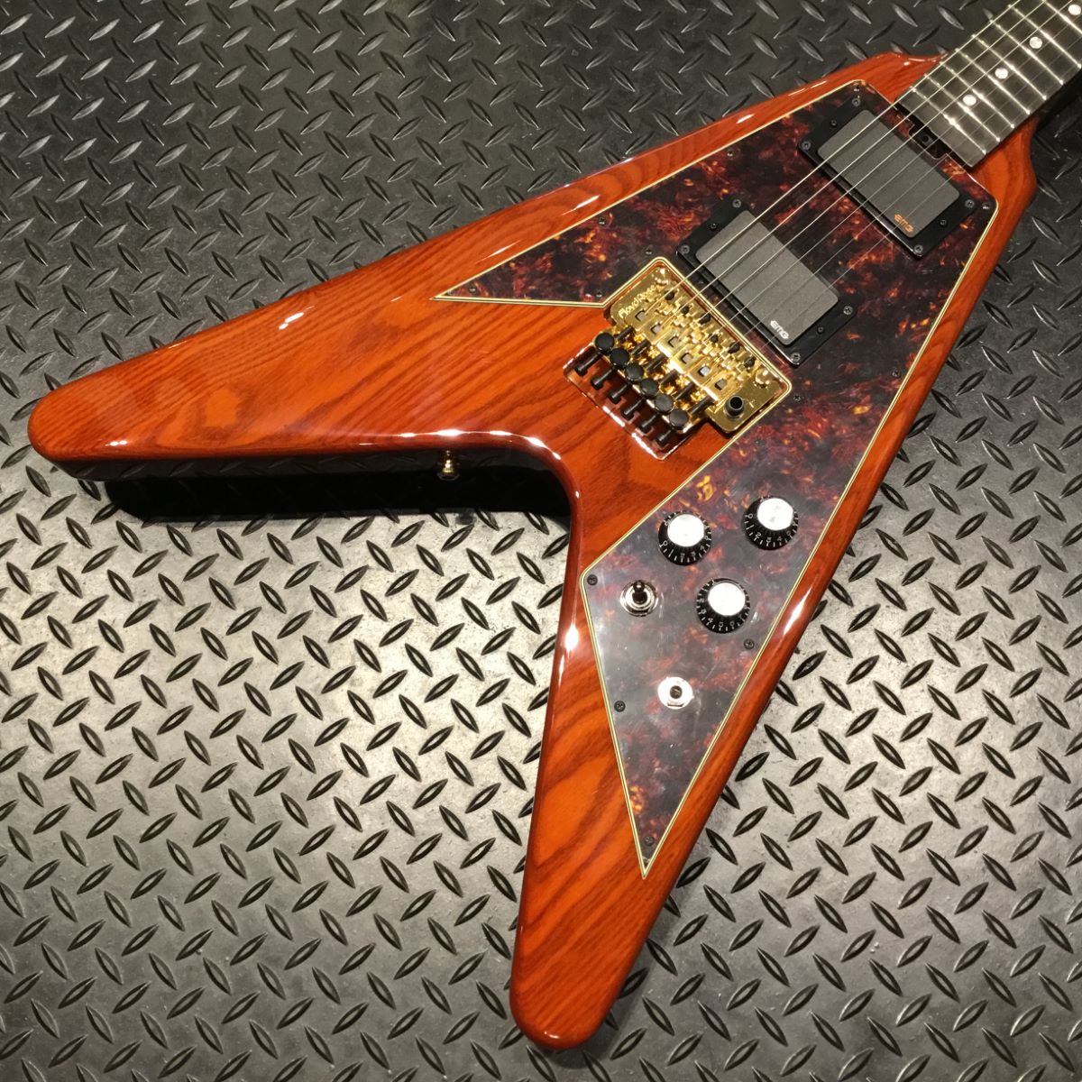 Killer wishbone フライングV ギター